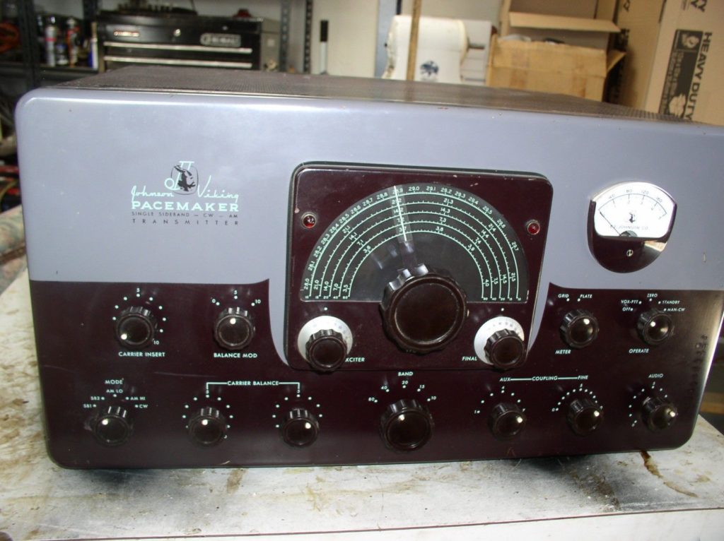 A later model of the Johnson Viking Pacemaker CW/SSB/AM transceiver
